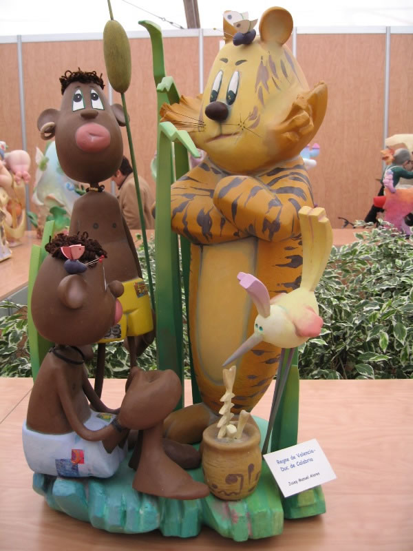 Totfalles: Av. Regne de València-Duque de Calabria